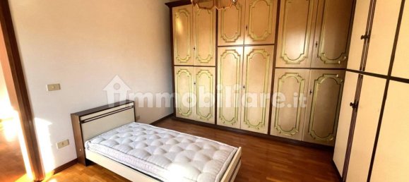 3 bedrooms House in Cavarzere, Italy No. 160030 8