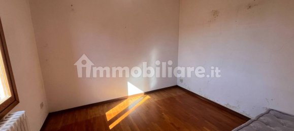 3 bedrooms House in Cavarzere, Italy No. 160030 9