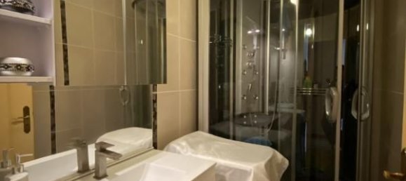 3 bedrooms Apartment in Valence, France No. 201437 5