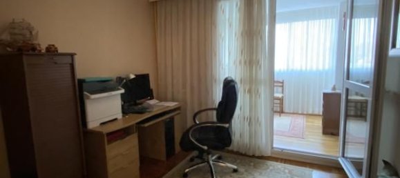 3 bedrooms Apartment in Valence, France No. 201437 3