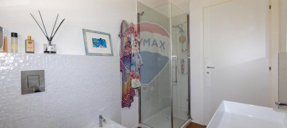 5 rooms Apartment in Jesi, Italy No. 7403 9