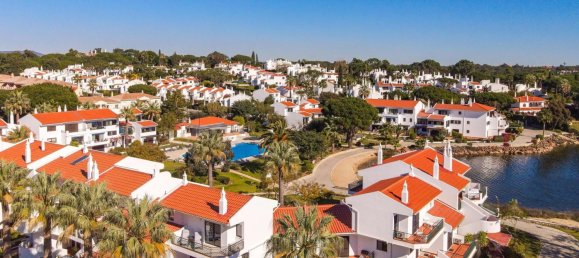 2 Schlafzimmer Doppelhaus in Almancil, Portugal, Nr. 199147 24