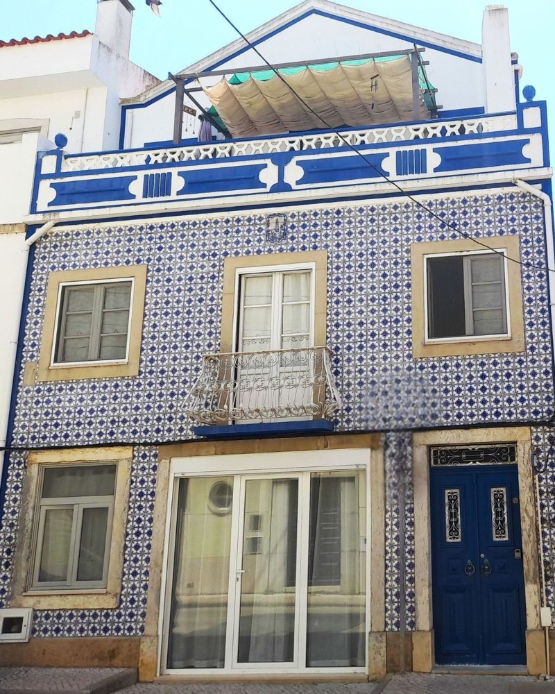 Bâtiment à Alcacer do Sal, Portugal 200m² No. 203611