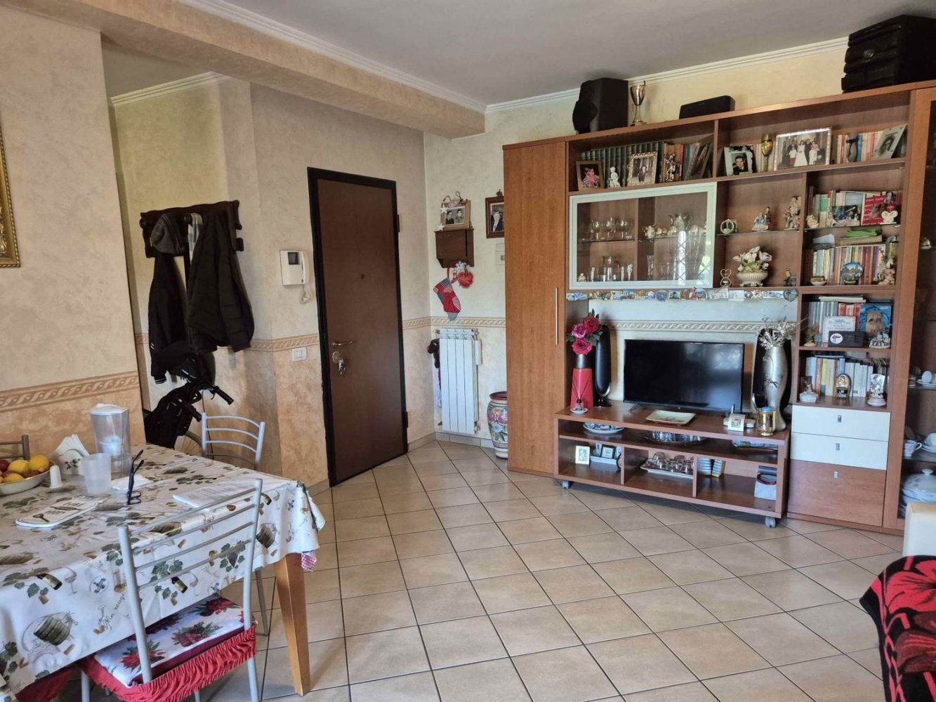 3-Zimmer Wohnung in Rome, Italy, Nr. 16039