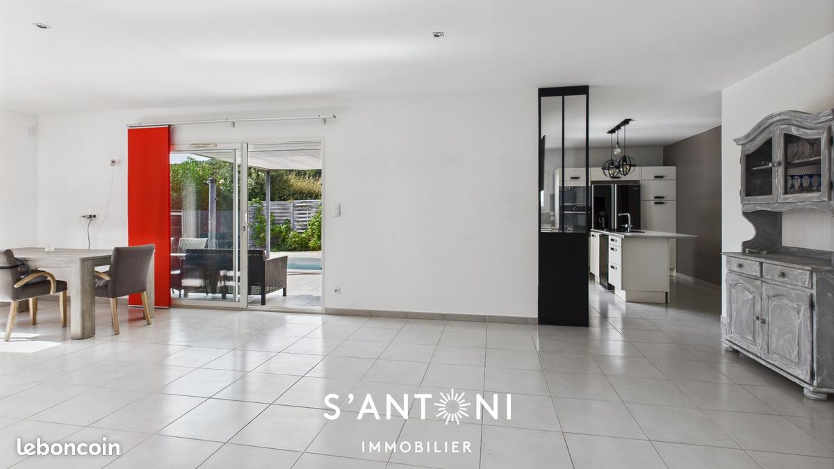 3 Schlafzimmer Haus in Agde, France, Nr. 339014