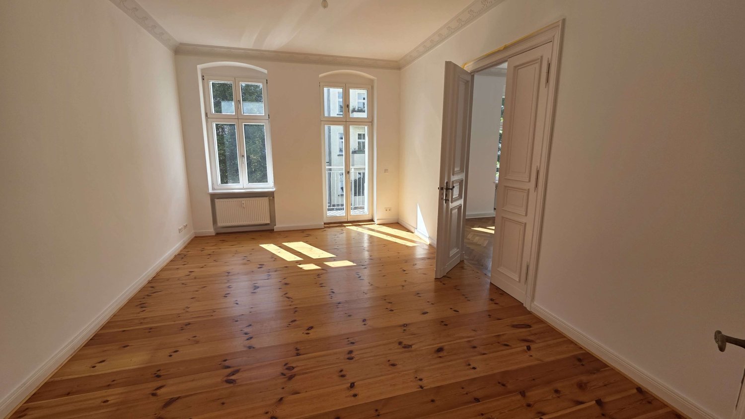 2 Schlafzimmer Wohnung in Friedrichshain, Germany, Nr. 355001