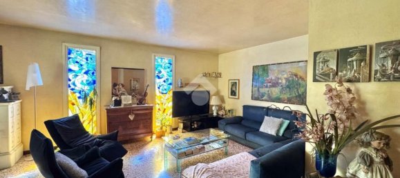 5 Schlafzimmer Villa in Santa Maria di Sala, Italy, Nr. 378968 3