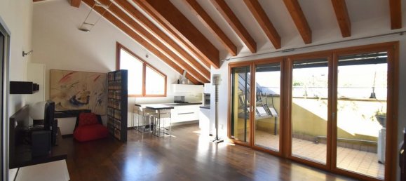 Apartamento de 3 habitaciónes en Magenta, Italy No. 32756 2