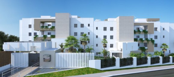 3 bedrooms Penthouse in Marbella, Spain No. 35493 5