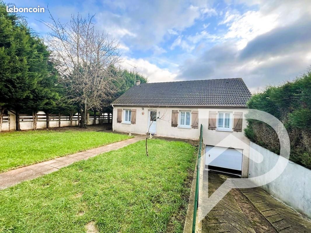 Casa T3 em Beaumont-sur-Oise, France N.º 332370