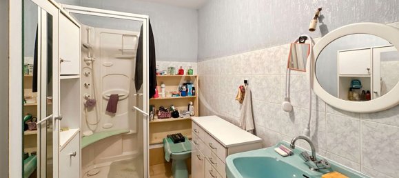 2 bedrooms House in Eure, France No. 359529 4