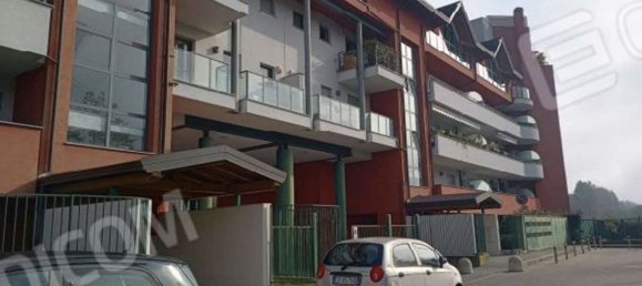 3 rooms Apartment in Legnano, Italy No. 295979 14