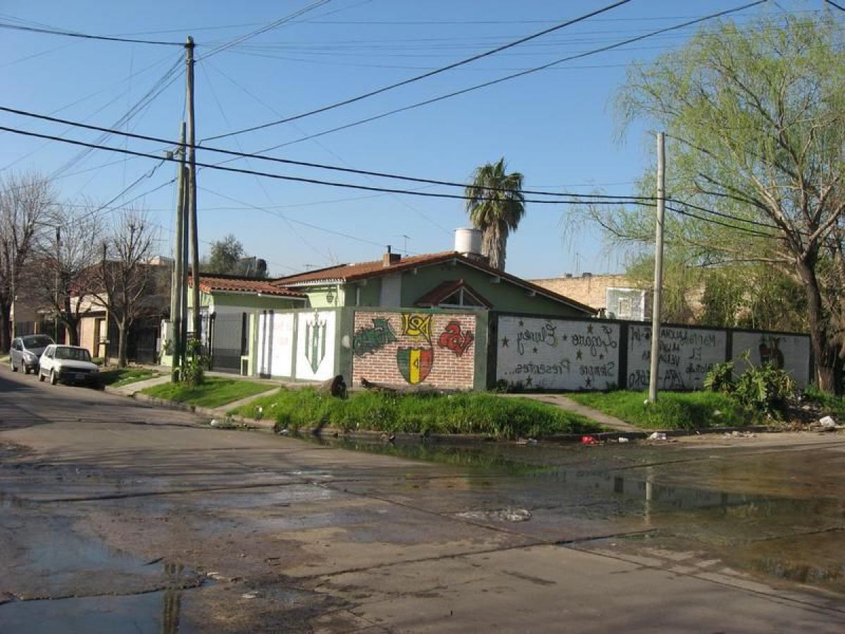  قطعة أرض في Lomas de Zamora, Argentina رقم 34206