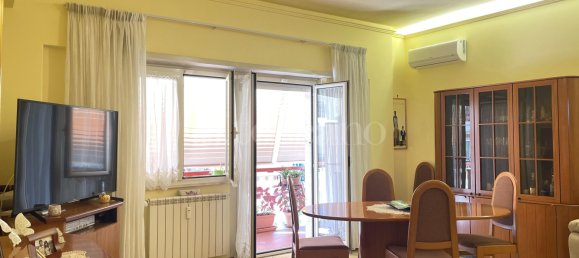 3 rooms House in Rome, Italy No. 311328 8
