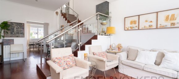 5 bedrooms House in Porto, Portugal No. 137385 3