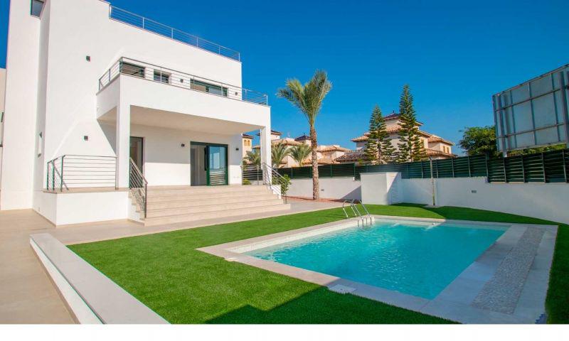 3 bedrooms Villa in La Marina, Spain No. 12840