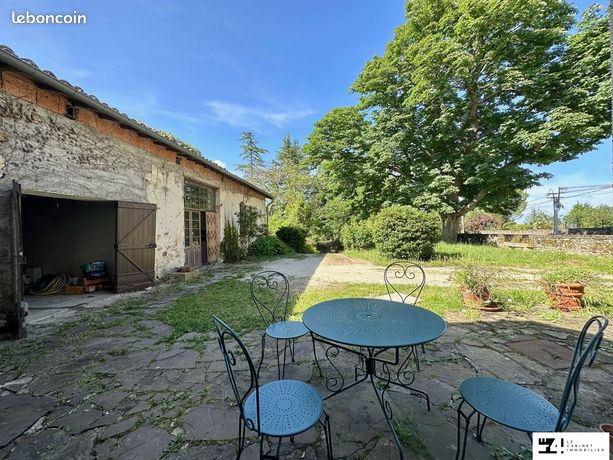 3 bedrooms House in Haute-Garonne, France No. 289117