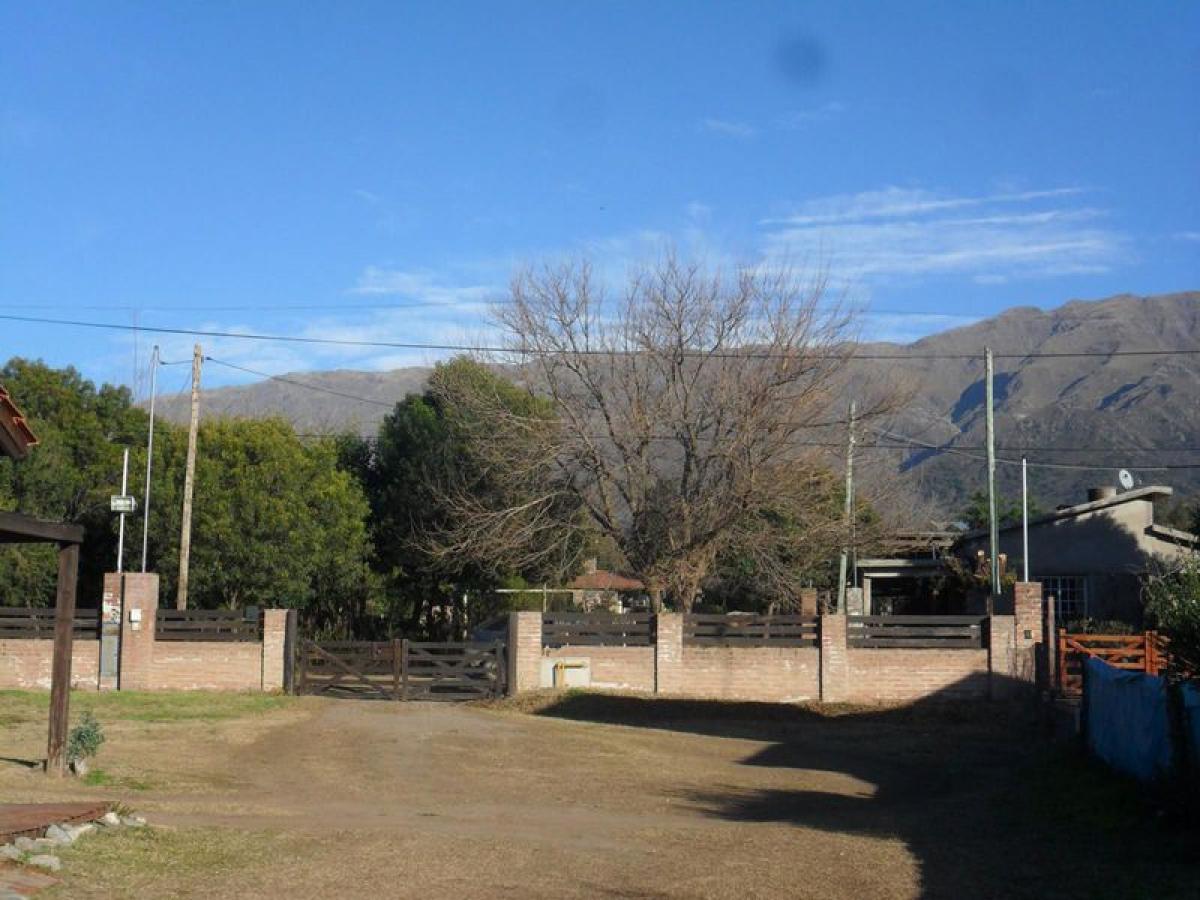 1250m² Commercial property in San Luis, Argentina No. 23137