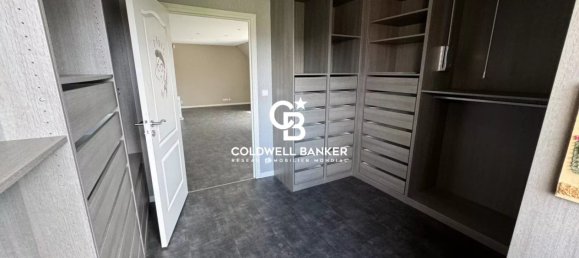 Замки и поместья с 5 спальнями в Сент-Авертен, Франция № 346273 11