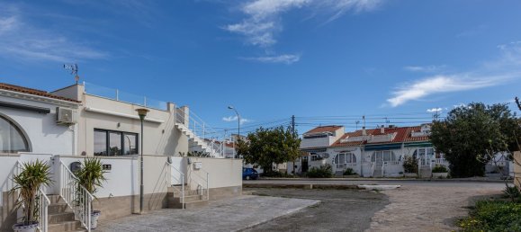 2 Schlafzimmer Haus in Torrevieja, Spain, Nr. 71236 30
