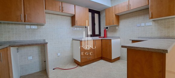 4 chambres Villa à Al Khalidiya, UAE No. 22480 13