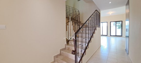 4 chambres Villa à Al Khalidiya, UAE No. 22480 27