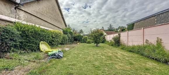 Коммерческая недвижимость 110м² в Куломб, Франция № 275791 8