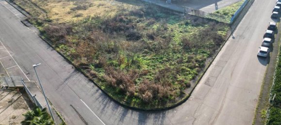 Terrain à Lodi Vecchio, Italy 1214m² No. 42836 6