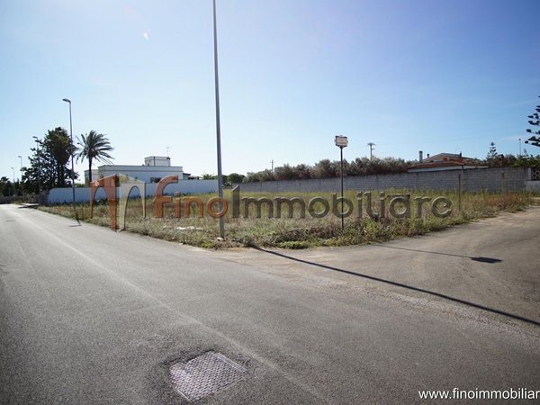  Land in Cellino San Marco, Italy No. 96596