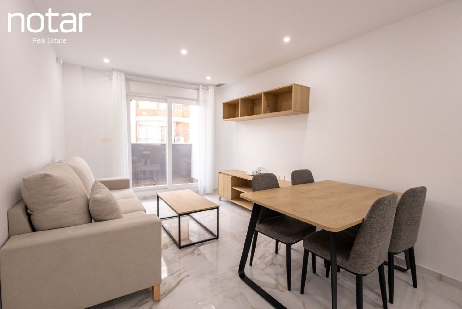 80m² appartement à vendre à Torrevieja, Alicante, Valencian Community, Spain № 368819