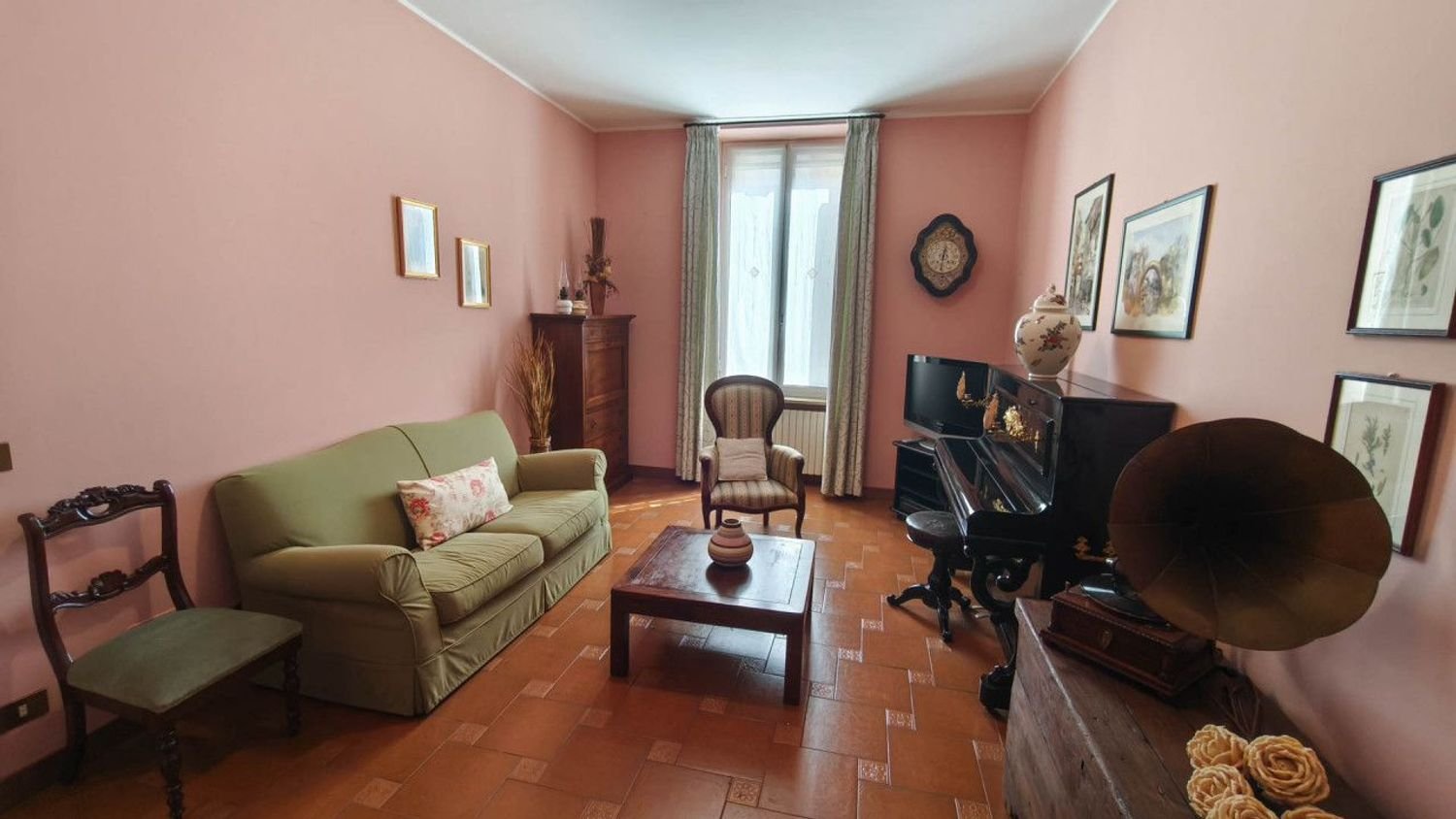 3 Schlafzimmer Wohnung in Sanremo, Italy, Nr. 334611