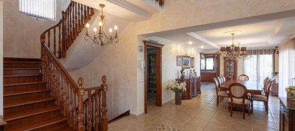 5 bedrooms Villa in Calpe, Spain No. 8448 13