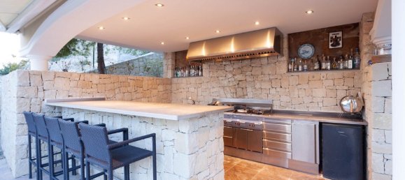 5 bedrooms Villa in Calpe, Spain No. 8448 17