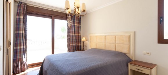 5 bedrooms Villa in Calpe, Spain No. 8448 3