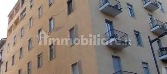 Apartamento T3 em Milan, Italy N.º 288093 4
