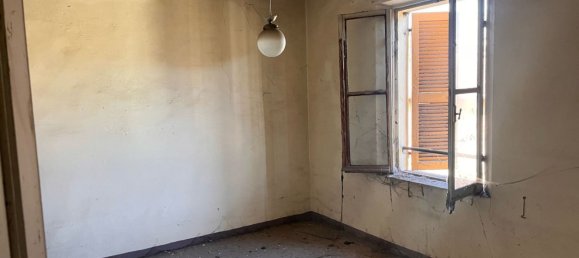 5 rooms House in Medesano, Italy No. 195845 5