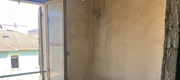 5 rooms House in Medesano, Italy No. 195845 2