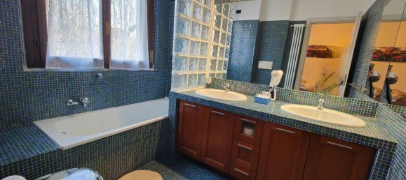 150m² Hotel in Baranzate, Italy No. 193937 15