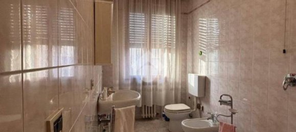 3 bedrooms House in Solesino, Italy No. 321680 24