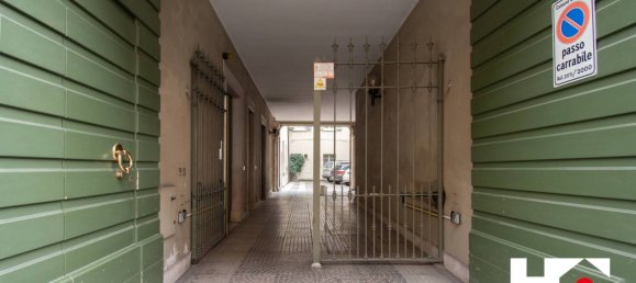 2 bedrooms Apartment in Brescia, Italy No. 54284 2