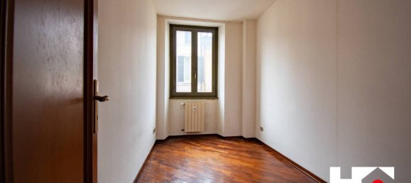 2 bedrooms Apartment in Brescia, Italy No. 54284 17