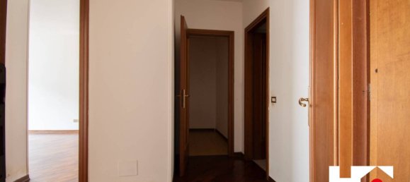 2 bedrooms Apartment in Brescia, Italy No. 54284 15