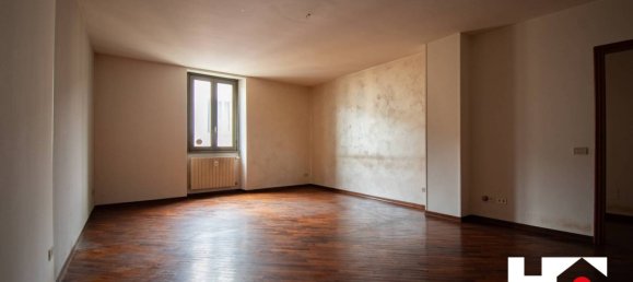 2 bedrooms Apartment in Brescia, Italy No. 54284 9