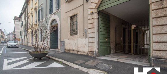 2 bedrooms Apartment in Brescia, Italy No. 54284 27