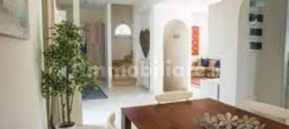 5 rooms Villa in Pietrasanta, Italy No. 198600 6