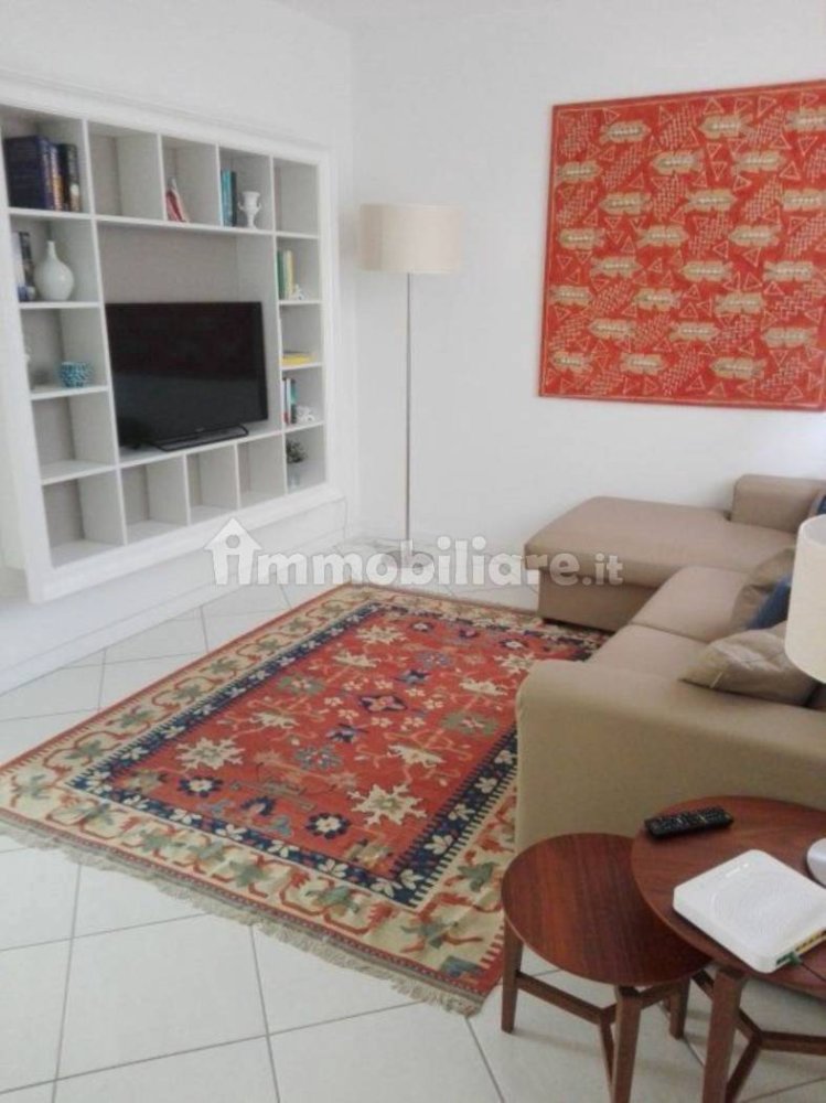 5 rooms Villa in Pietrasanta, Italy No. 198600