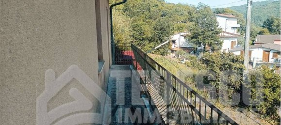 4 rooms House in Sant'Angelo a Cupolo, Italy No. 300407 10