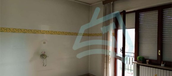 6 rooms Apartment in Benevento, Italy No. 301684 22
