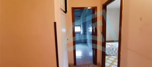 6 rooms Apartment in Benevento, Italy No. 301684 17