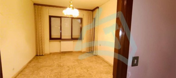 6 rooms Apartment in Benevento, Italy No. 301684 26